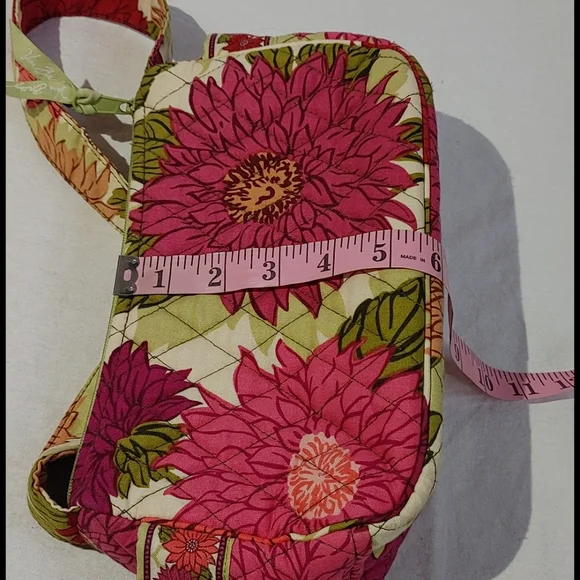 Vera Bradley Hand Bag - Picture 4 of 7